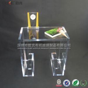 有機玻璃桌子